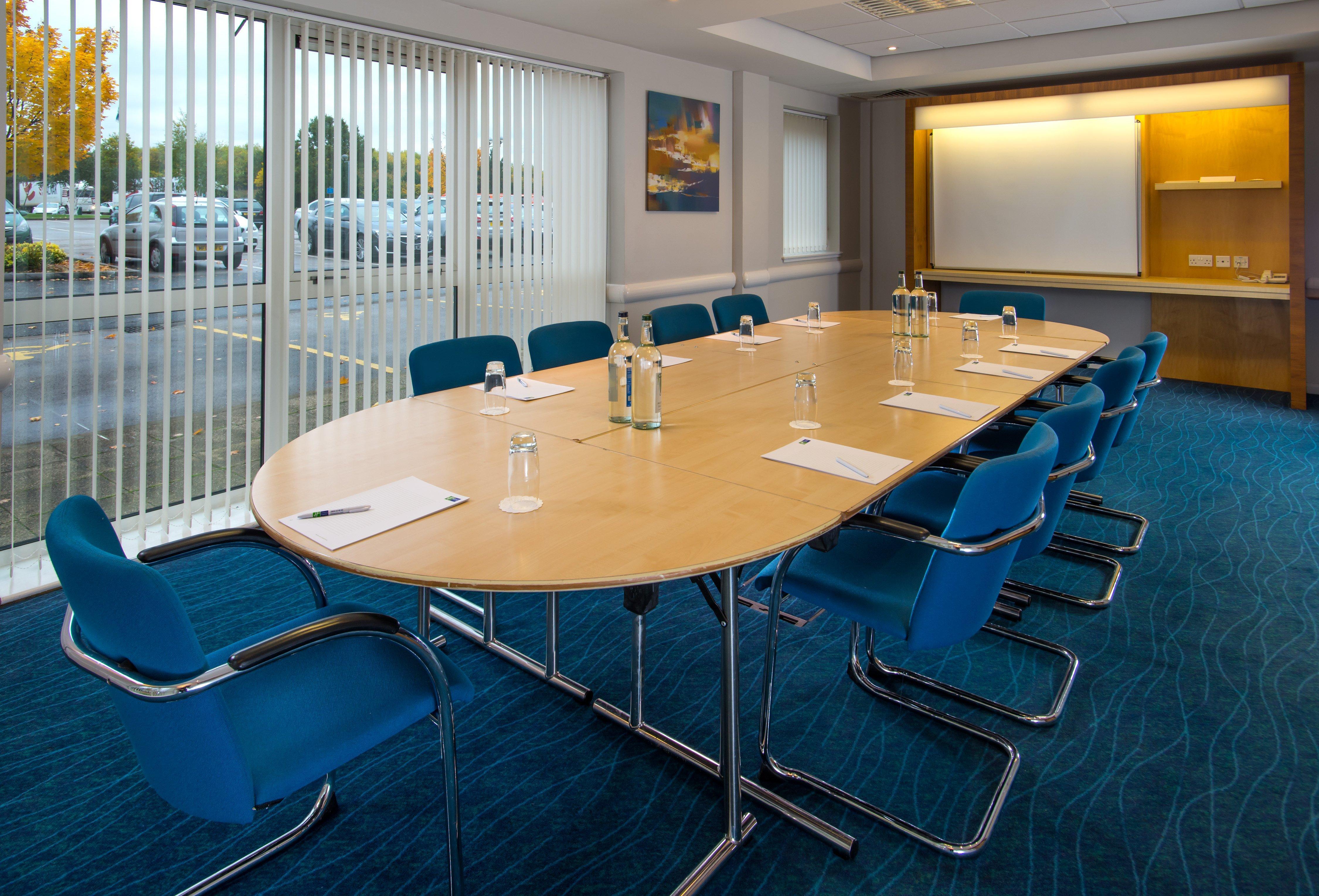 Holiday Inn Express Bedford By Ihg מראה חיצוני תמונה