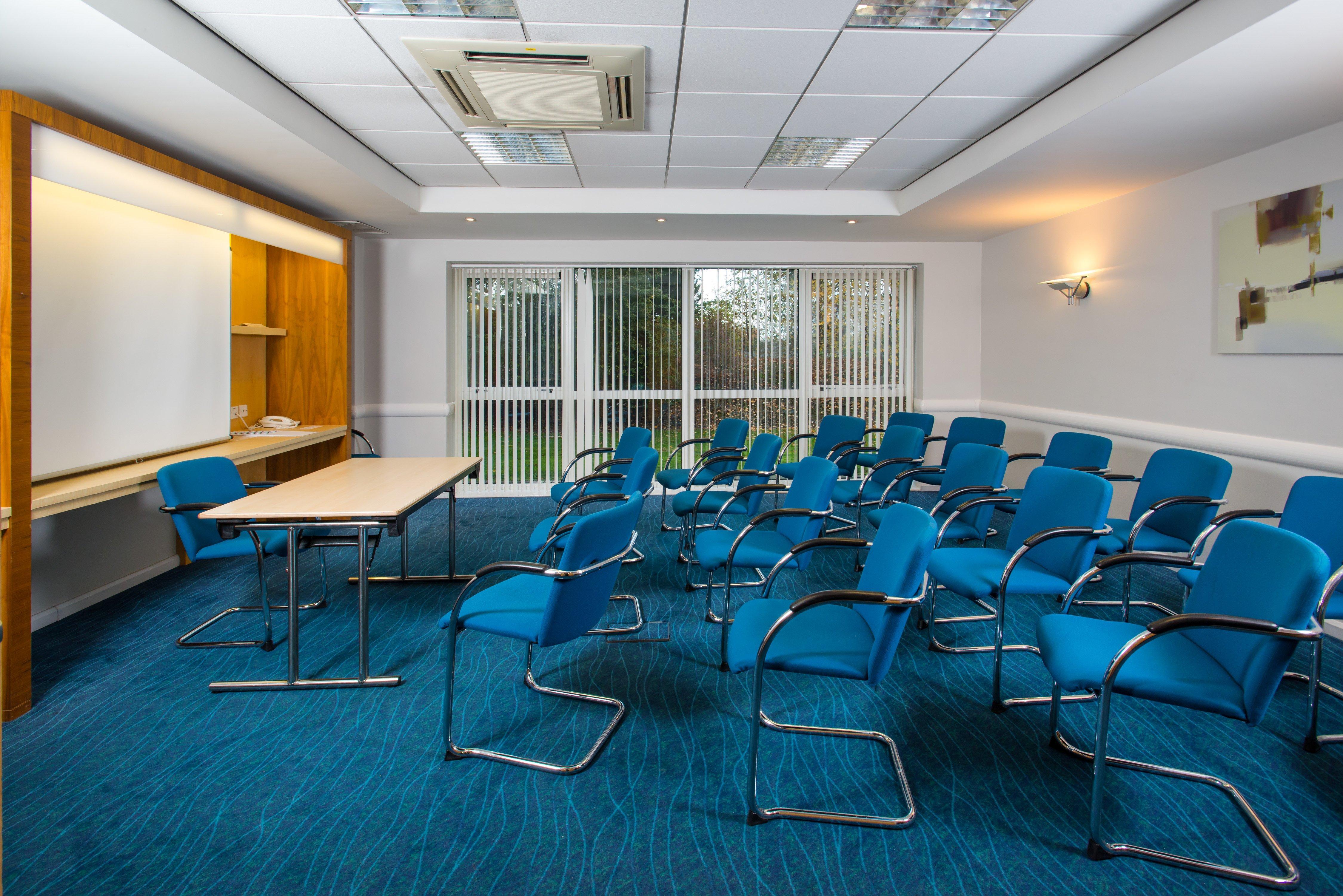 Holiday Inn Express Bedford By Ihg מראה חיצוני תמונה